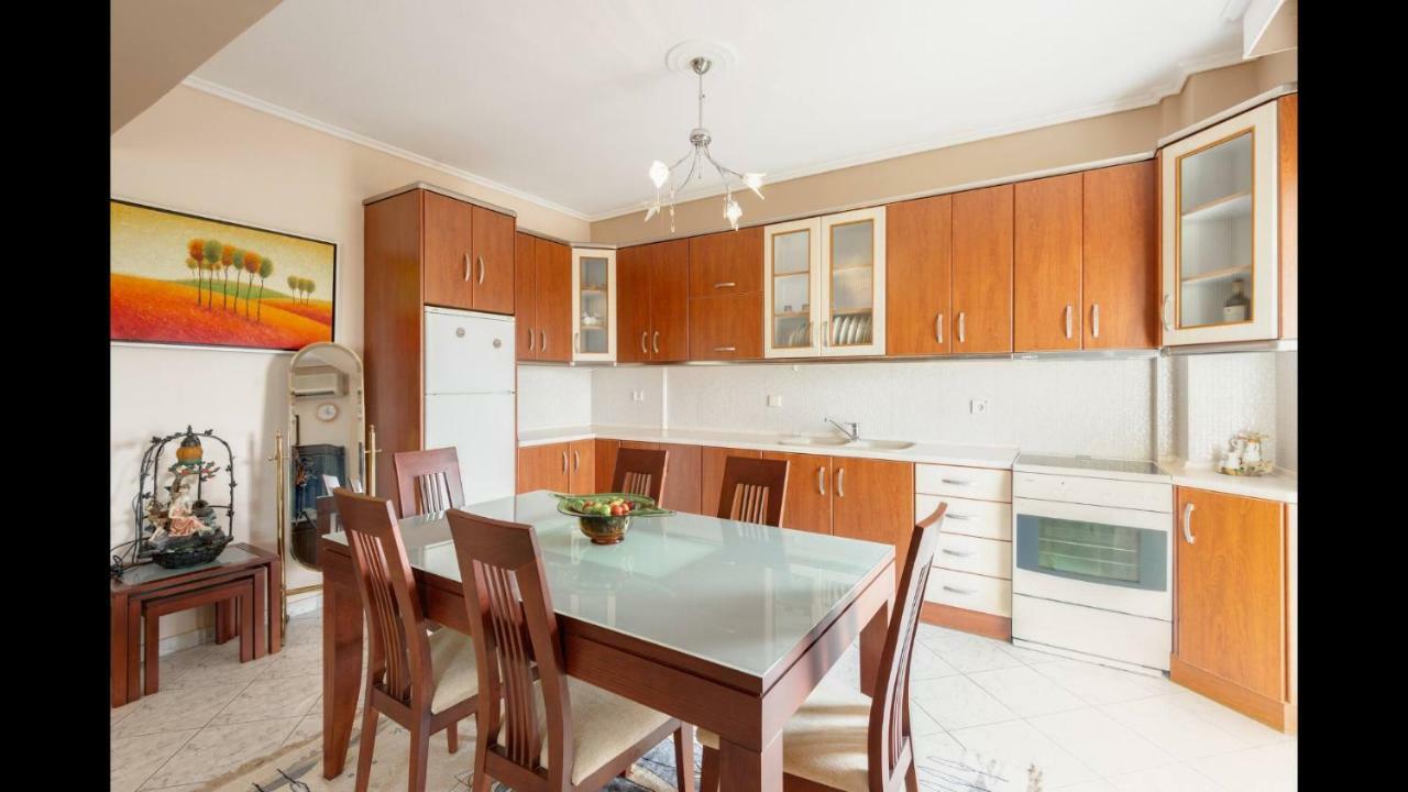 סלוניקי Third Floor Lux Apartment With Nice View מראה חיצוני תמונה