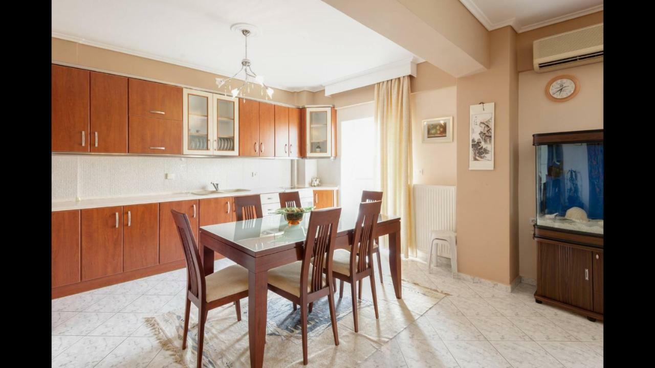 סלוניקי Third Floor Lux Apartment With Nice View מראה חיצוני תמונה