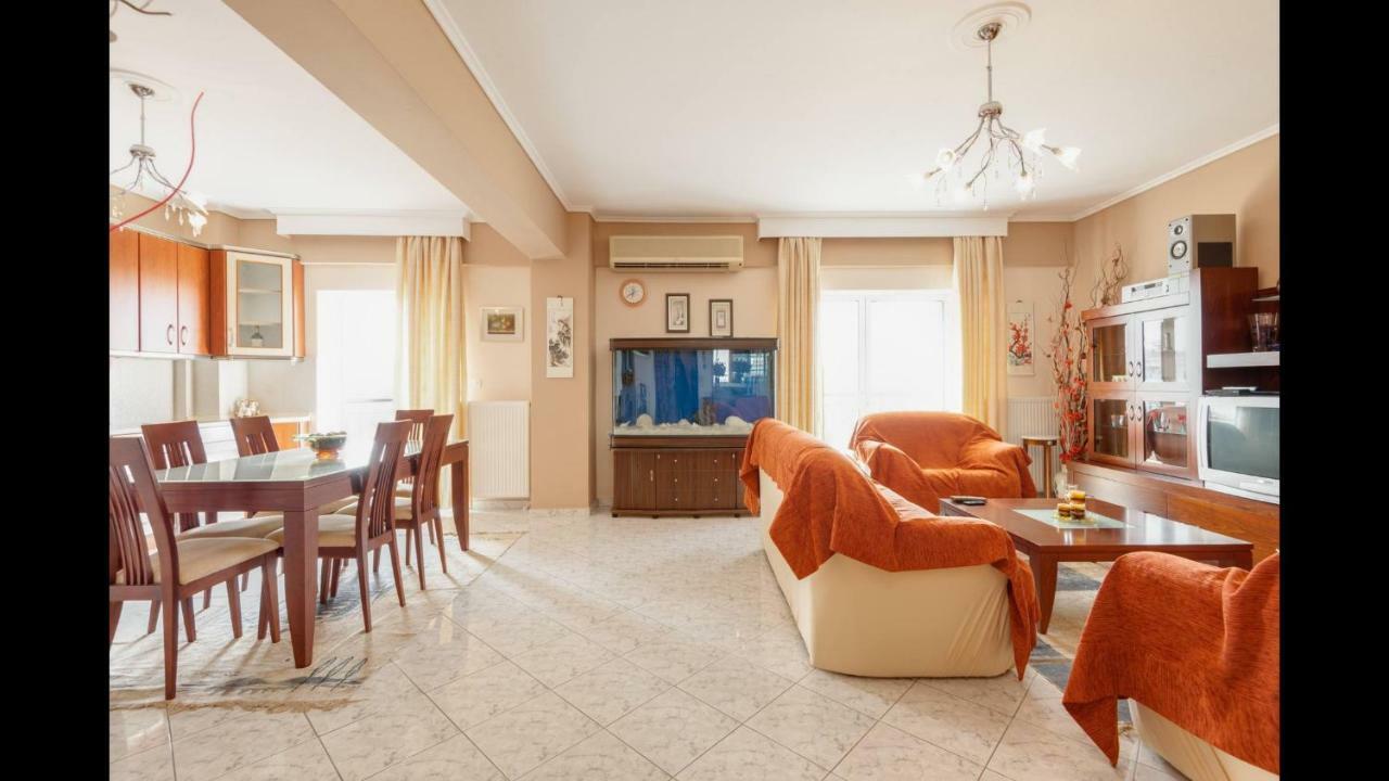סלוניקי Third Floor Lux Apartment With Nice View מראה חיצוני תמונה